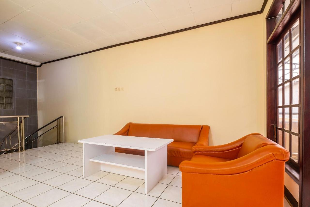 Hotel Super Oyo 2672 Bee M Syariah Bandung