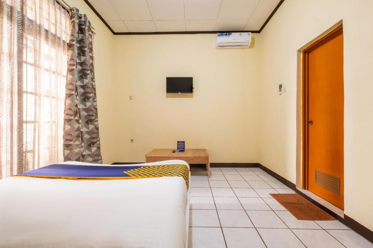 Hotel Super Oyo 2672 Bee M Syariah 2*